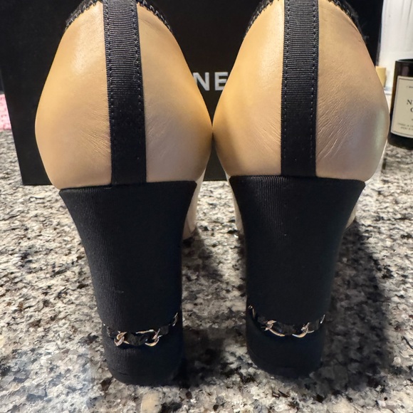 CHANEL Women's Two-Tone Heels in Tan and Black - Picture 7 of 14